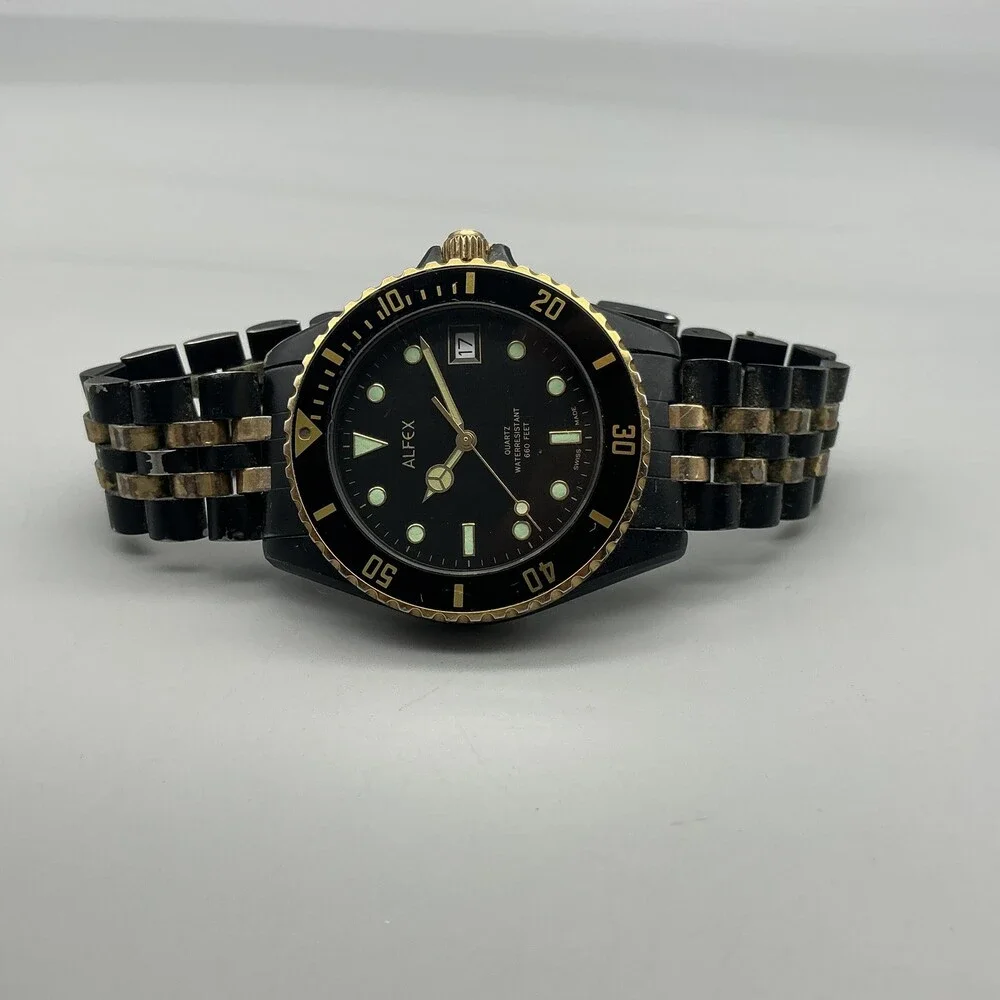 Alfex 4748 Diver Mens Watch 37mm Black Gold Tone Date 200m New Battery 7.25